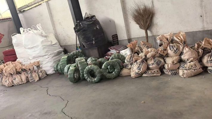 Kho hàng vòng bi bãi, vòng bi cũ, bạc đạn second hand tại Trung Quốc, nguồn hàng phong phú sẵn sàng xuất khẩu.
