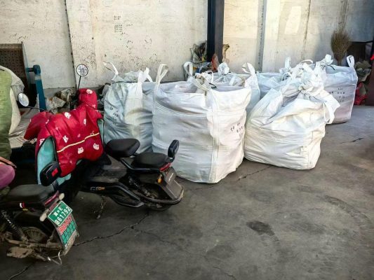 Kho hàng vòng bi bãi, vòng bi cũ, bạc đạn second hand tại Trung Quốc, nguồn hàng phong phú sẵn sàng xuất khẩu.