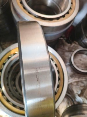 Vòng bi Trung Quốc cũ chất lượng cao, nhập khẩu trực tiếp từ Sơn Đông – Trung Quốc, chuyên dùng cho máy móc công nghiệp.